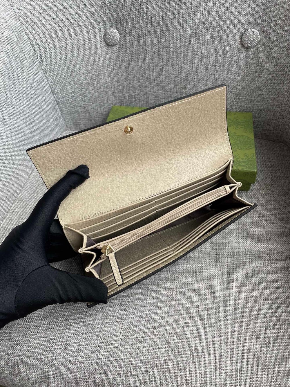 Gucci Ophidia GG Supreme Long Flap Wallet - Picture 4 of 4